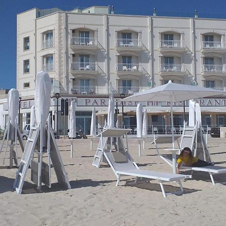 Hotel Paradise Porto Cesareo Exterior foto